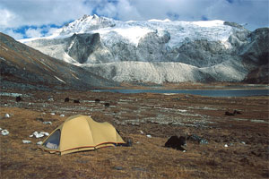 Bhutan Snow Man trekking